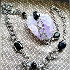 black Chain & Bead necklace in a status style.